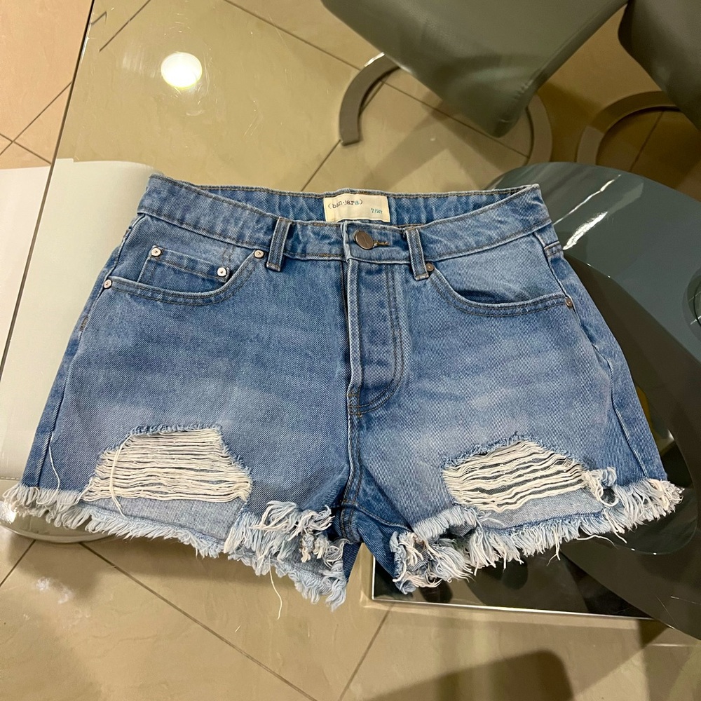 Banjara distressed Jean Shorts size 7/27